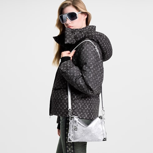 Side Trunk MM in Túi và Phụ kiện bằng da's Túi xách nữ Túi biểu tượng collections by Louis Vuitton (Thu phóng sản phẩm)