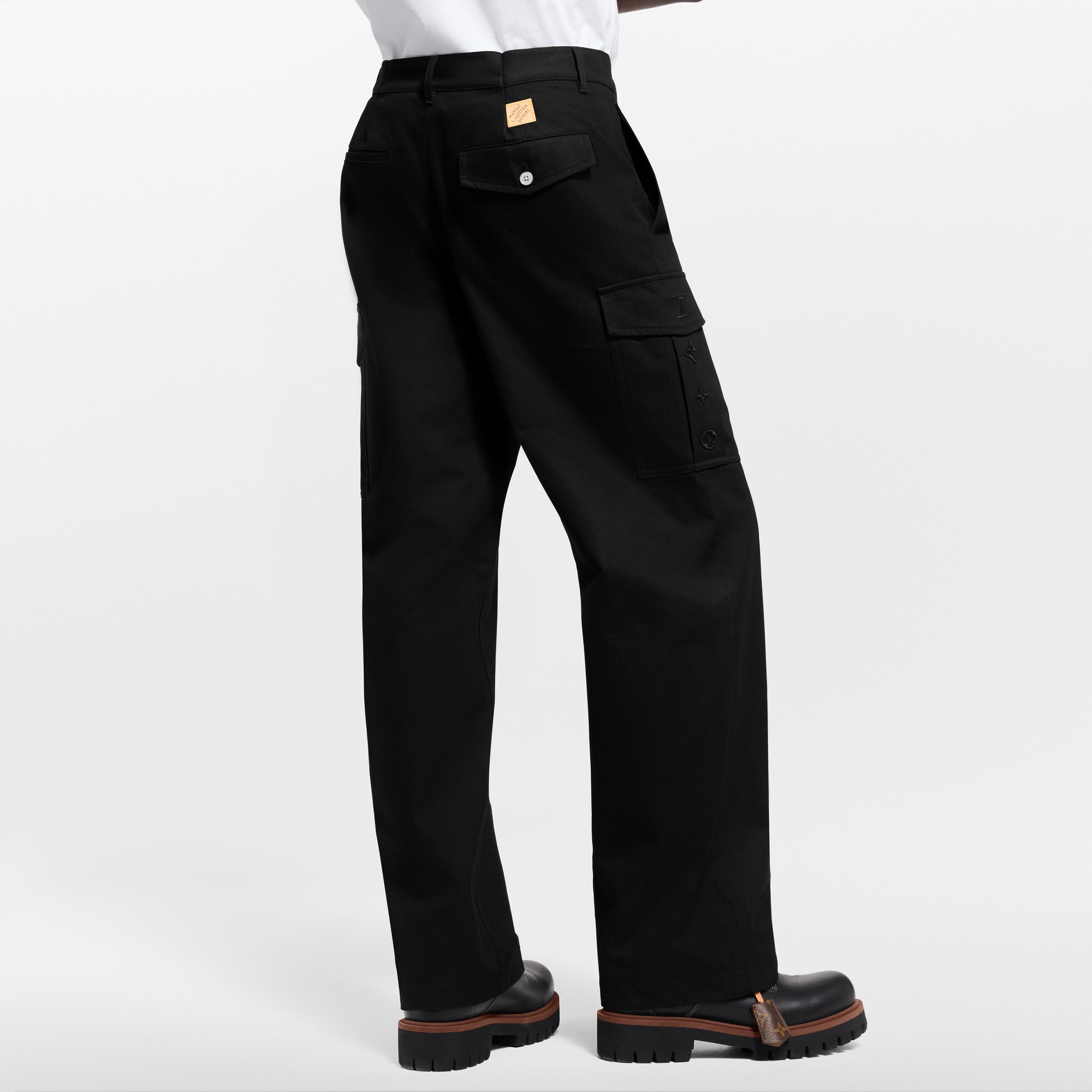 Signature Cargo Pants  in Đồ Nam