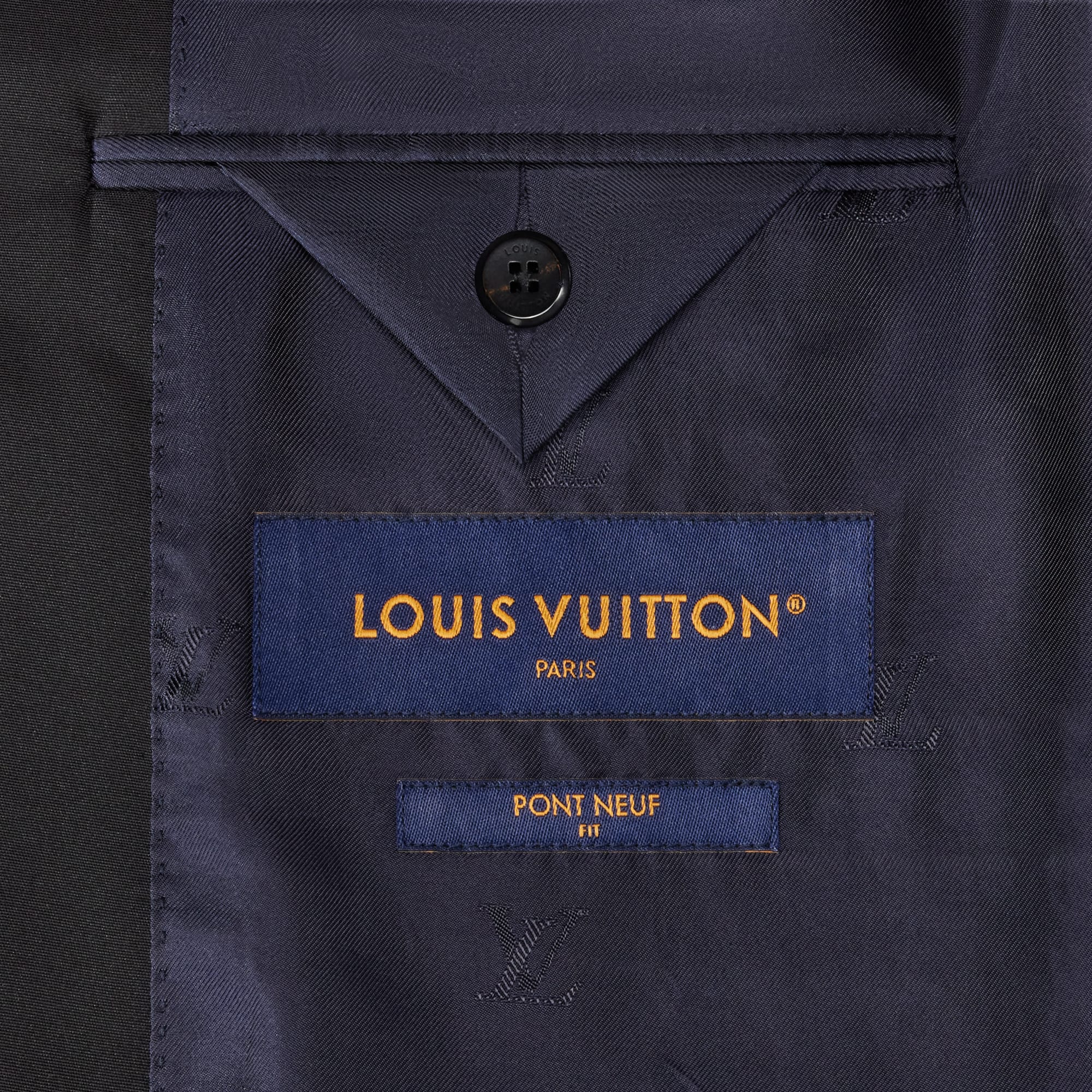 Áo Khoác Tuxedo  in Đồ Nam
