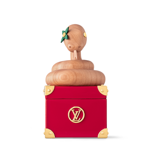 Rương Snake in Rương, Phụ kiện du lịch và Trang trí nội thất's Văn phòng phẩm Sổ tay, túi đựng bút và đồ dùng văn phòng collections by Louis Vuitton (Thu phóng sản phẩm)