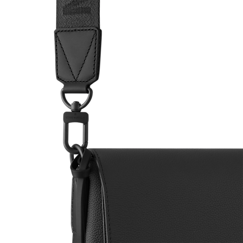 Túi Takeoff Messenger LV Aerogram in Sản phẩm mới's Holiday Men's Selection collections by Louis Vuitton (Thu phóng sản phẩm)