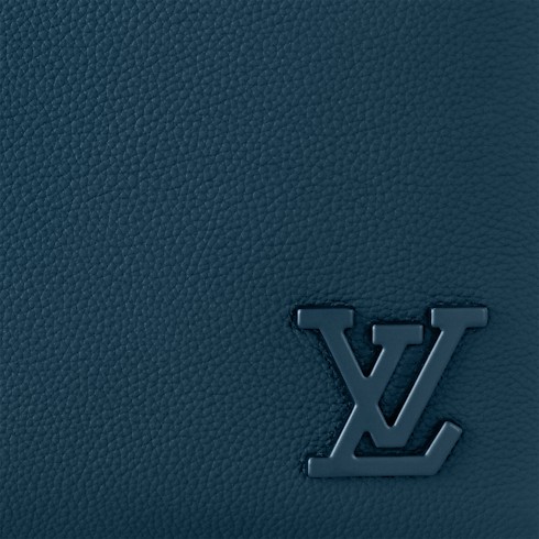 Túi Takeoff Pouch LV Aerogram in Đồ Nam's Túi ví đa năng và Phụ kiện bằng da Túi nhỏ collections by Louis Vuitton (Thu phóng sản phẩm)