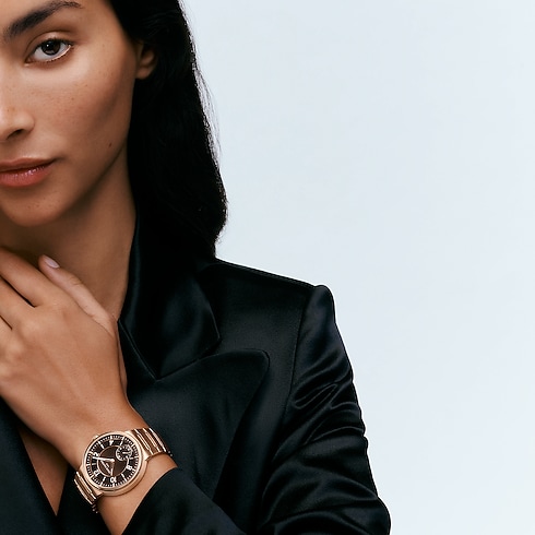 Đồng Hồ Tambour Automatic 40MM in Đồng hồ's Tất cả Đồng hồ } collections by Louis Vuitton (Thu phóng sản phẩm)