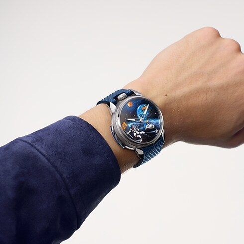 Đồng Hồ Tambour Taiko Galactique Manual 46,7MM in Đồng hồ's Tất cả Đồng hồ } collections by Louis Vuitton (Thu phóng sản phẩm)