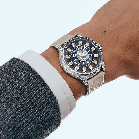 Đồng Hồ Tambour Taiko Spin Time Air Automatic 42,5MM in Đồng hồ's Tất cả Đồng hồ } collections by Louis Vuitton (Thu phóng sản phẩm)