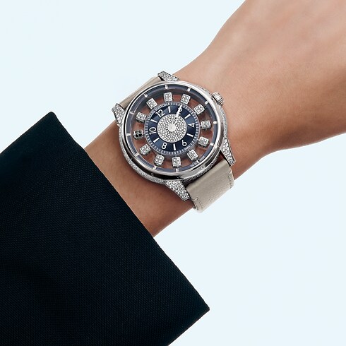 Đồng Hồ Tambour Taiko Spin Time Air Automatic 42,5MM in Đồng hồ's Tất cả Đồng hồ } collections by Louis Vuitton (Thu phóng sản phẩm)