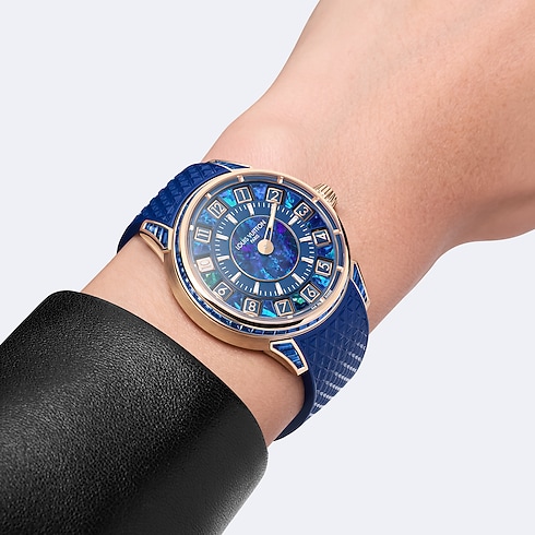 Đồng Hồ Tambour Spin Time Automatic 39,5MM in Đồng hồ's Tất cả Đồng hồ } collections by Louis Vuitton (Thu phóng sản phẩm)