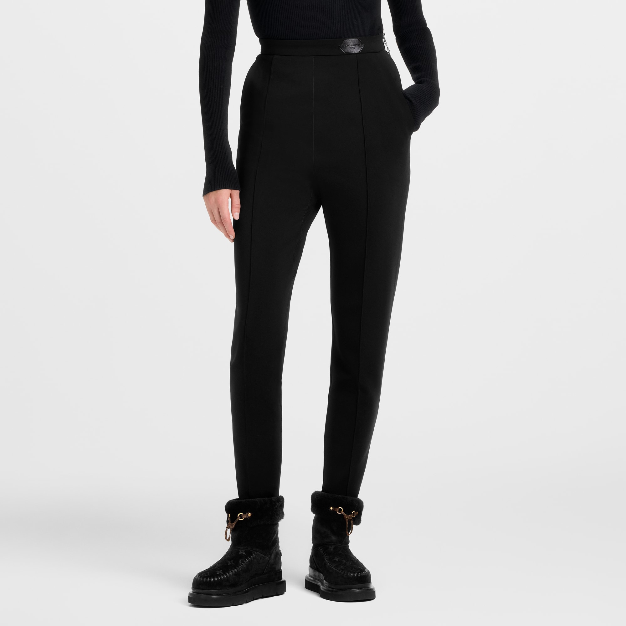 Technical Jersey Stirrup Pants  in Đồ Nữ