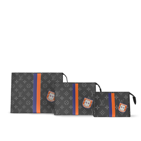 Bộ Túi Trio Toilet Pouch Mon Monogram Monogram Eclipse in Quà tặng và dịch vụ cá nhân hóa's Dịch vụ cá nhân hóa Phụ kiện du lịch collections by Louis Vuitton (Thu phóng sản phẩm)