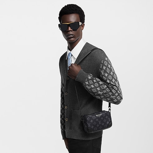 Túi Trocadéro Monogram Eclipse in Đồ Nam's Túi ví đa năng và Phụ kiện bằng da Túi mini collections by Louis Vuitton (Thu phóng sản phẩm)