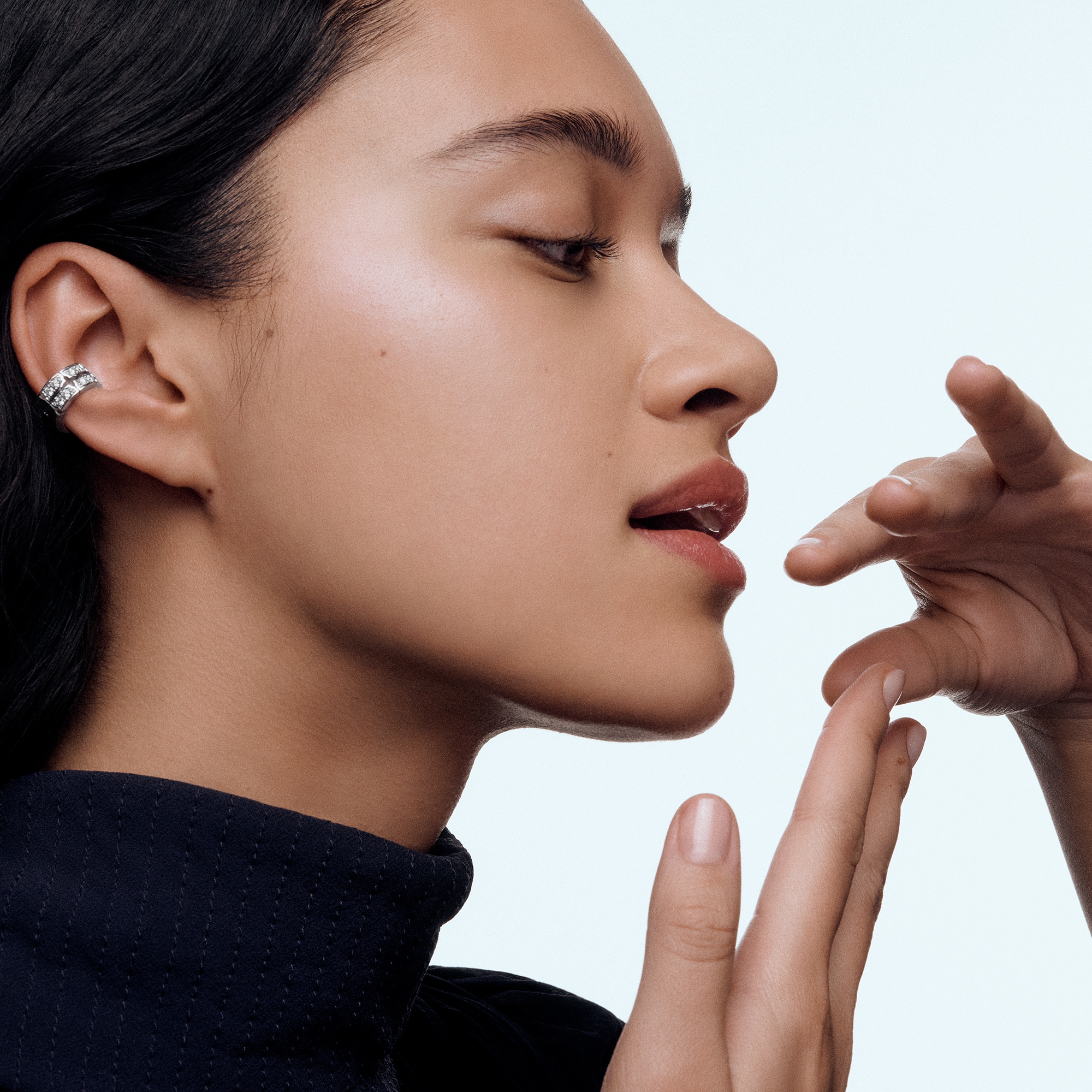 Khuyên Tai Tumbler  in Trang sức