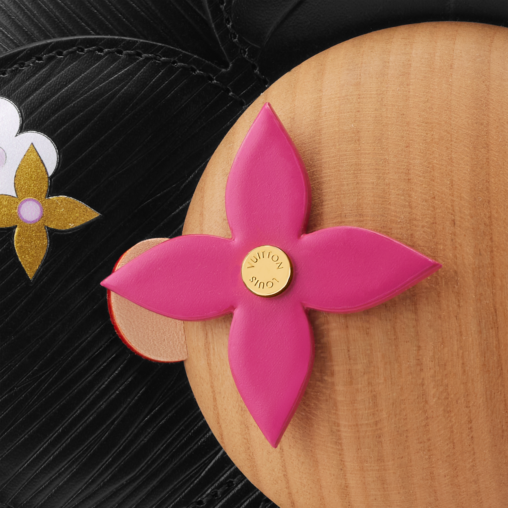 Vivienne in Seoul . in Rương, Phụ kiện du lịch và Trang trí nội thất