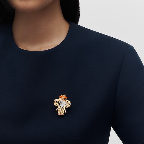 Vòng Cổ Vivienne Lion Dance in Trang sức's Danh mục sản phẩm Vòng cổ và Mặt dây chuyền collections by Louis Vuitton (Thu phóng sản phẩm)