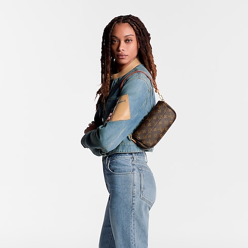 Túi Wallet On Chain Ivy Monogram in Đồ Nữ's Túi Tất cả Túi collections by Louis Vuitton (Thu phóng sản phẩm)