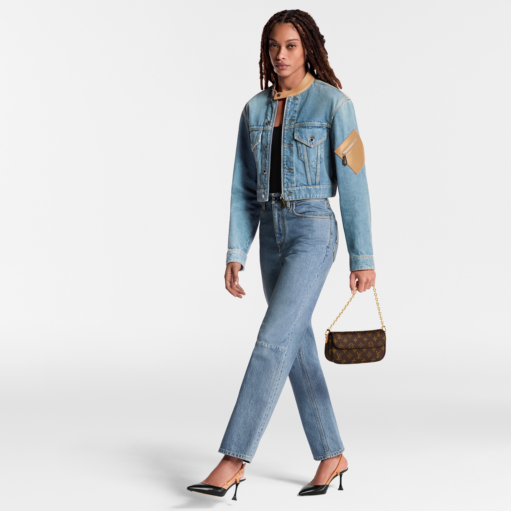 Túi Wallet On Chain Ivy Monogram in Đồ Nữ